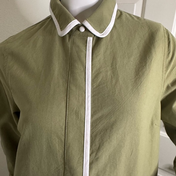 Pomander Place Green Mini Dress.   #49 - Picture 4 of 14